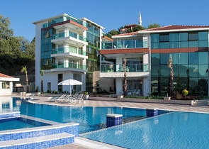 Пентхаусы на побережье Средиземного моря с шикарным видом на горы