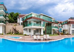 Пентхаусы на побережье Средиземного моря с шикарным видом на горы