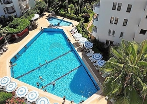 Трехкомнатная квартира на берегу Средиземного моря