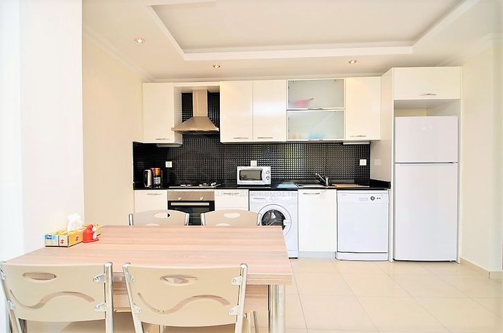 Меблированная двухкомнатная квартира в Авсалларе