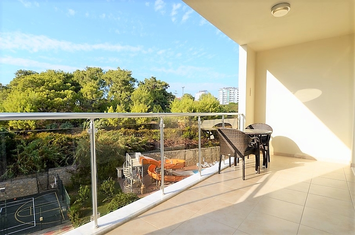 Меблированная двухкомнатная квартира в Авсалларе