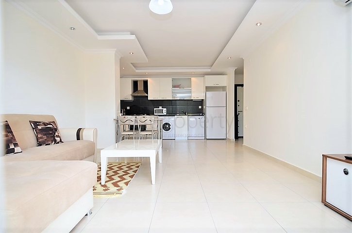 Меблированная двухкомнатная квартира в Авсалларе