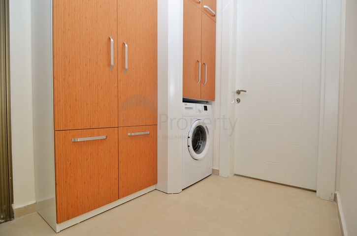 Меблированная трехкомнатная квартира в новом комплексе