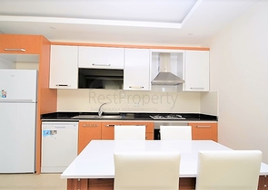 Меблированная трехкомнатная квартира в новом комплексе