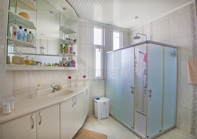 Вилла вашей мечты в окружении гор