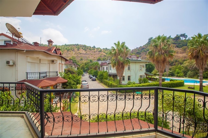 Вилла вашей мечты в окружении гор