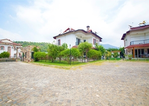 Вилла вашей мечты в окружении гор