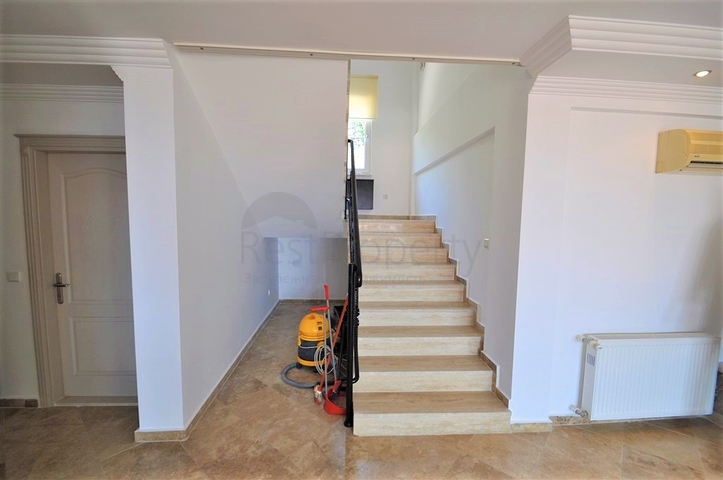 Вилла с собственным бассейном