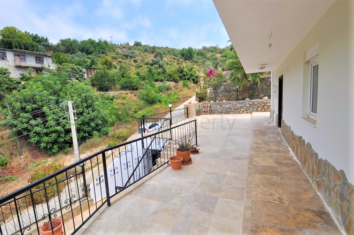 Вилла с собственным бассейном