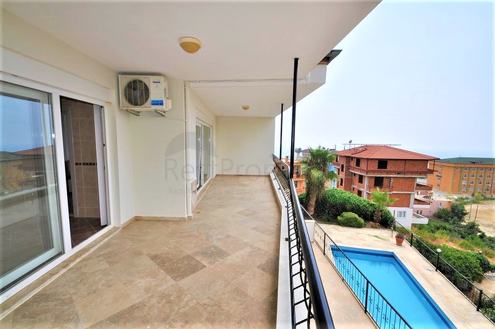 Вилла с собственным бассейном