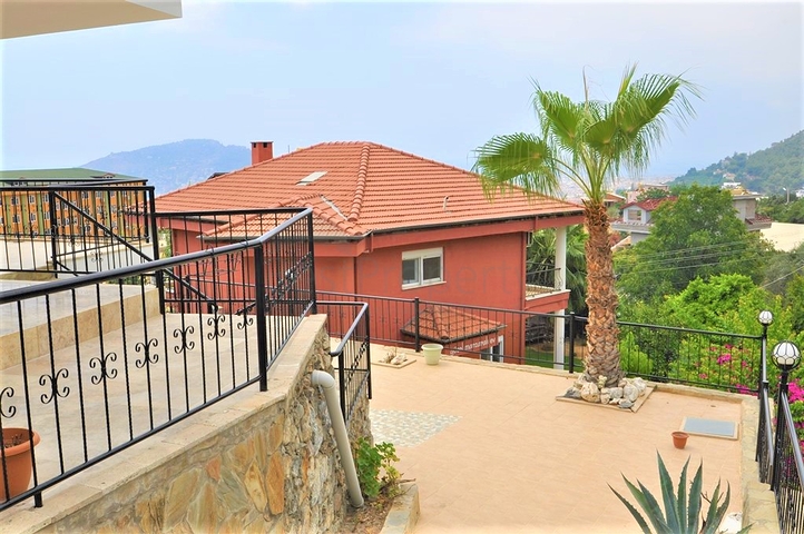 Вилла с собственным бассейном