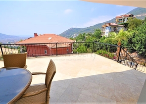 Вилла с собственным бассейном