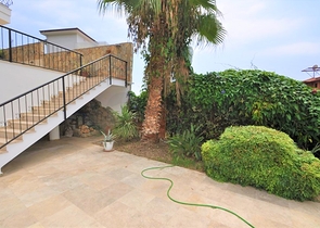 Вилла с собственным бассейном