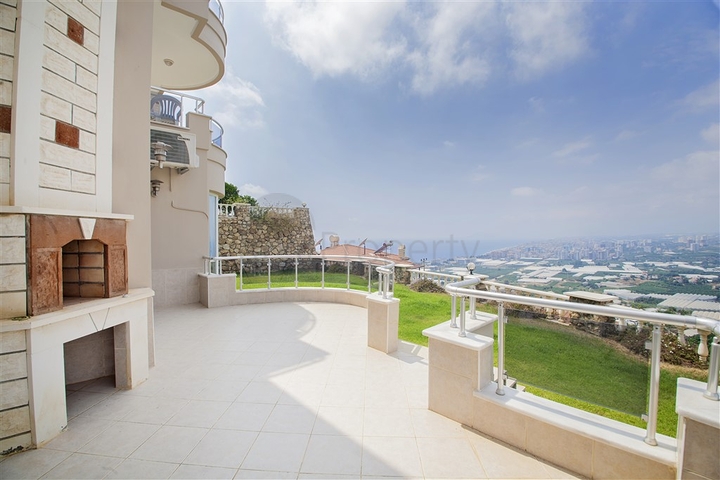 Большая вилла - для большой семьи