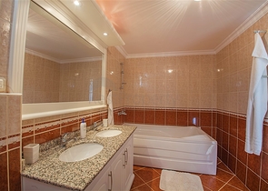 Большая вилла - для большой семьи