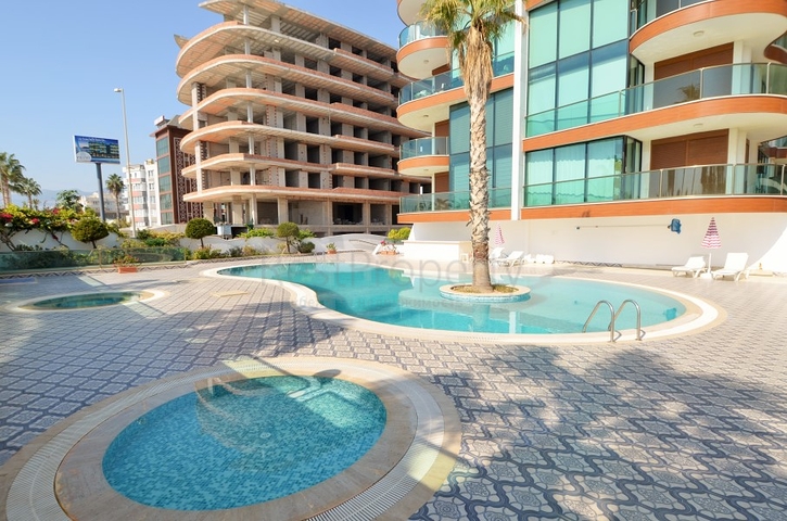 Меблированные апартаменты на берегу Средиземного моря