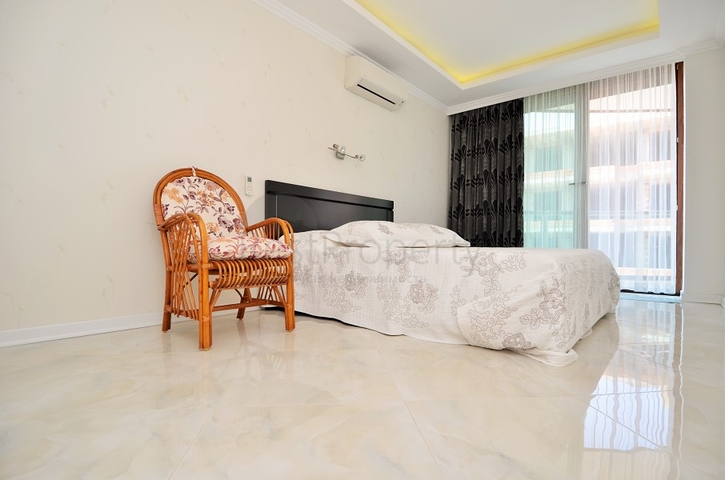 Меблированные апартаменты на берегу Средиземного моря