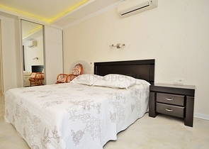 Меблированные апартаменты на берегу Средиземного моря