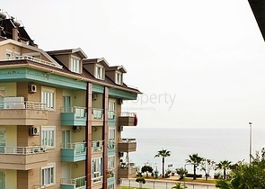 Трехкомнатная квартира на морском побережье