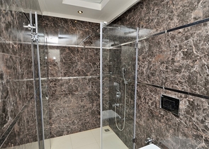 Трехкомнатная квартира на морском побережье