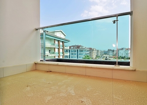 Трехкомнатная квартира на морском побережье