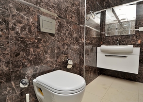 Трехкомнатная квартира на морском побережье