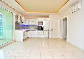 Трехкомнатная квартира на морском побережье