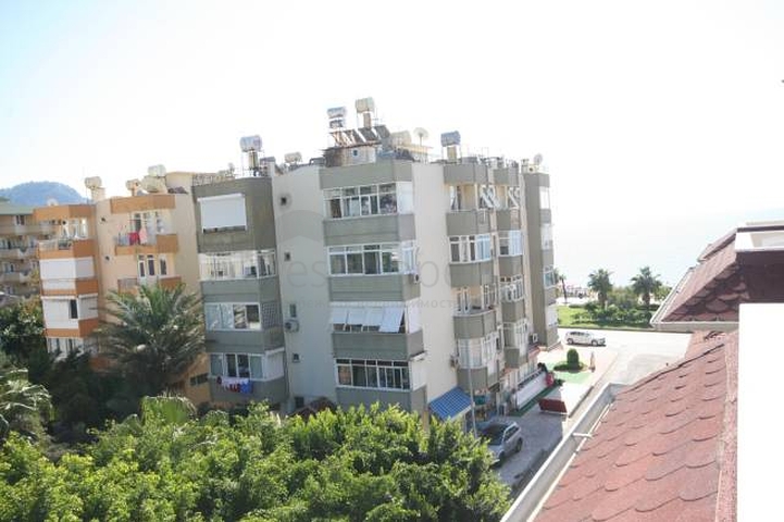 4-х комнатная квартира в центре Алании