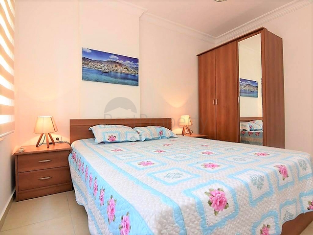 Двухкомнатная квартира с мебелью от собственника