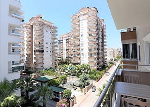 Двухкомнатная квартира с мебелью от собственника