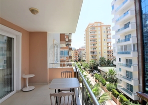 Двухкомнатная квартира с мебелью от собственника