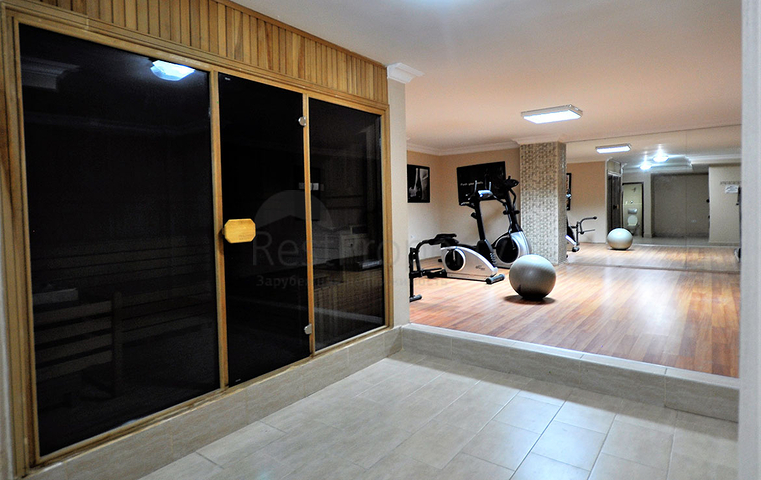 Меблированная квартира 2+1 с отдельной кухней через дорогу от пляжа