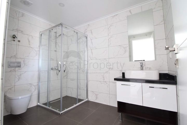 Двухкомнатная квартира в новом современном комплексе