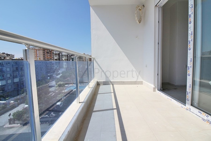 Квартира студия в новом комплексе