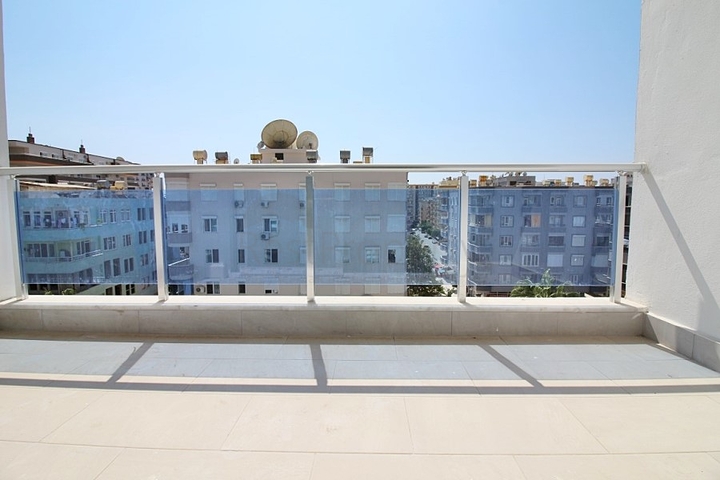 Квартира студия в новом комплексе