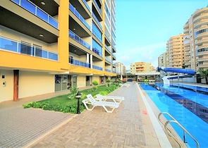 Апартаменты 2+1 с большой площадью в Махмутларе