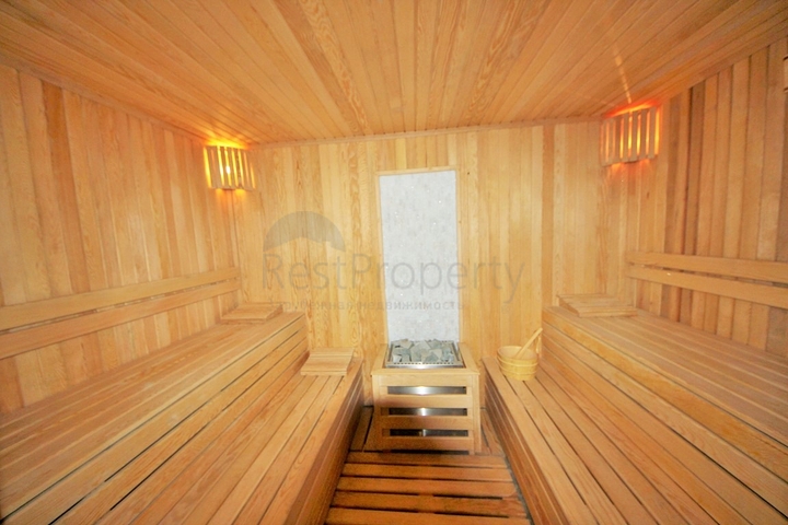 Трехкомнатная квартира с отдельной кухней