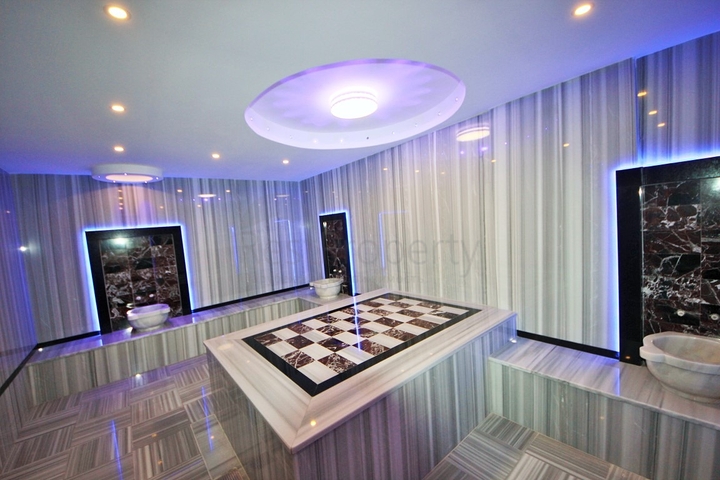 Трехкомнатная квартира с отдельной кухней