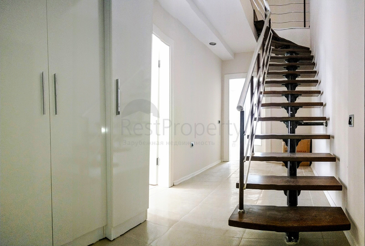 Двухуровневые квартиры 2+1 и 3+1 в Коньяалты Анталья