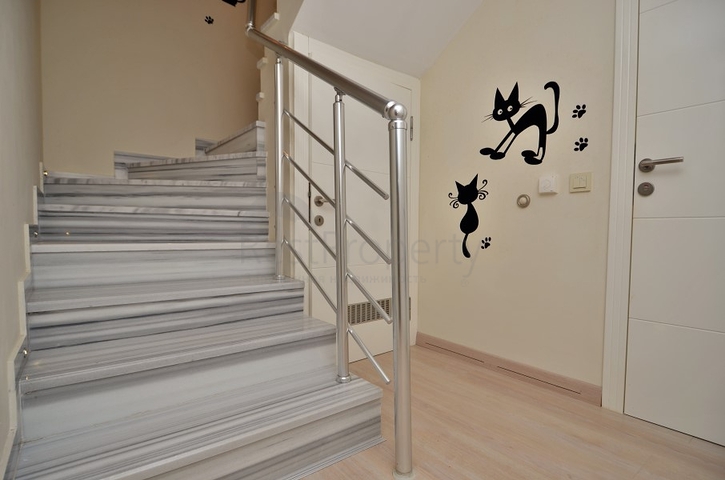 Дуплекс с выходом в сад в комплексе класса люкс