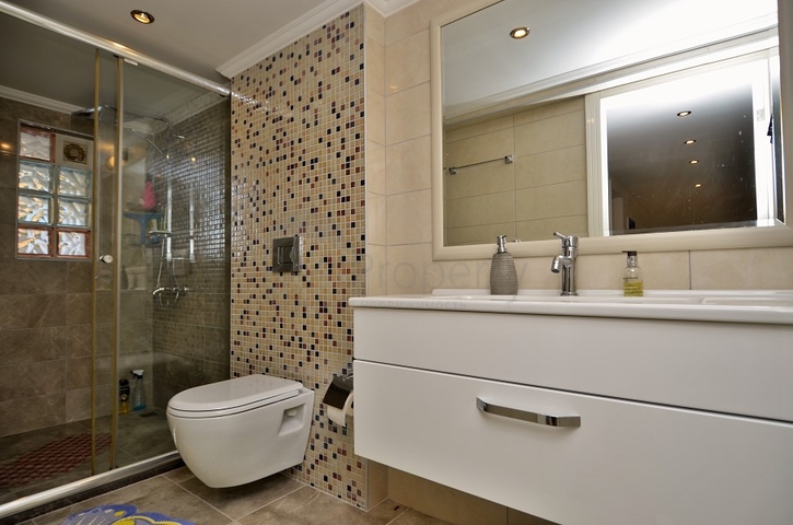 Дуплекс с выходом в сад в комплексе класса люкс