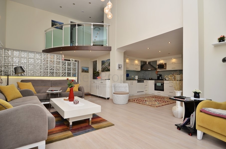 Дуплекс с выходом в сад в комплексе класса люкс