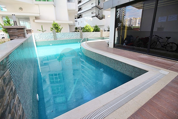 Двухкомнатная меблированная квартира в новом доме