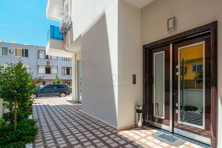 Двухкомнатные апартаменты в центре Алании