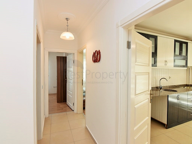 Трехкомнатная квартира с мебелью от собственника