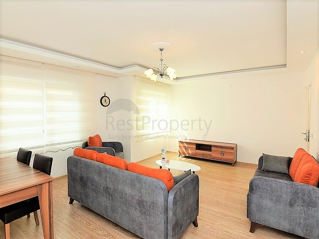 Трехкомнатная квартира с мебелью от собственника