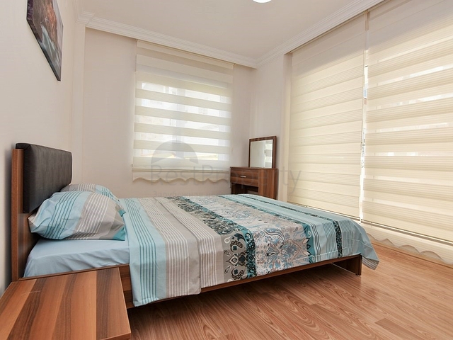 Трехкомнатная квартира с мебелью от собственника