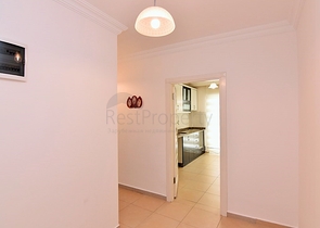 Трехкомнатная квартира с мебелью от собственника