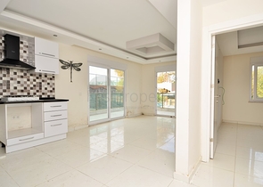 Двухкомнатная квартира в тихом районе