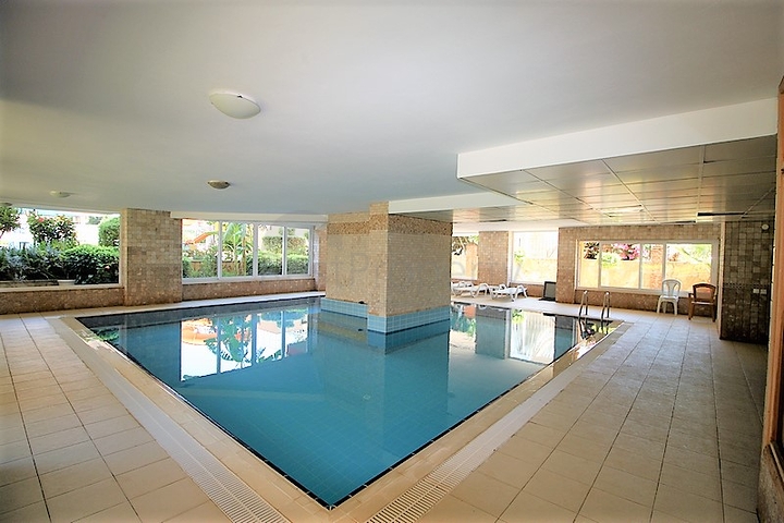 Трехкомнатная квартира рядом с морем